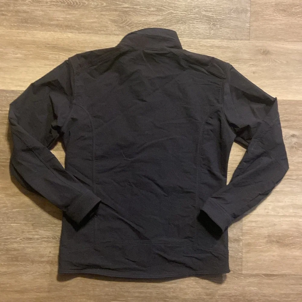 Kuhl womens large black zip up jacket